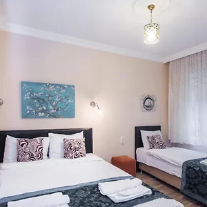 Divan Wooden Отель типа 
