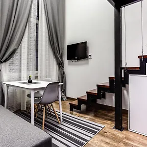 Valova 13, Small Lviv